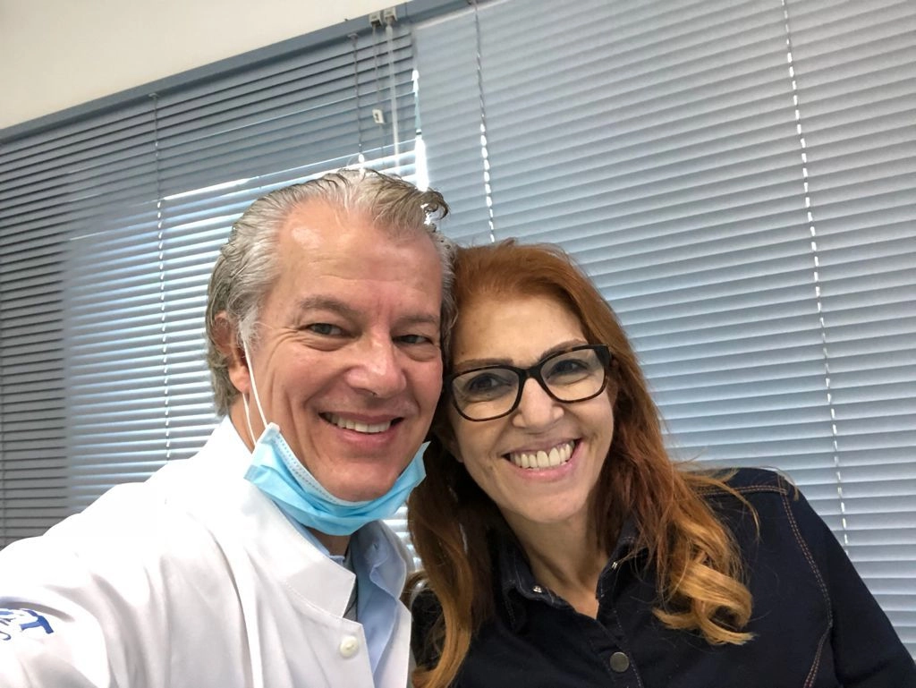 Colegas de profissão, Cláudio De Stefano e Lenice. Era ele quem cuidava da saúde bucal da esposa de Milton Neves. Foto: arquivo pessoal de Cláudio De Stefano