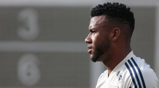 Liziero e Carneiro desfalcam SPFC em estreia no Brasileiro; Luan é dúvida