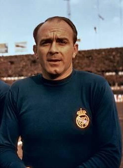 Para muitos, Di St&eacute;fano foi o maior da hist&oacute;ria