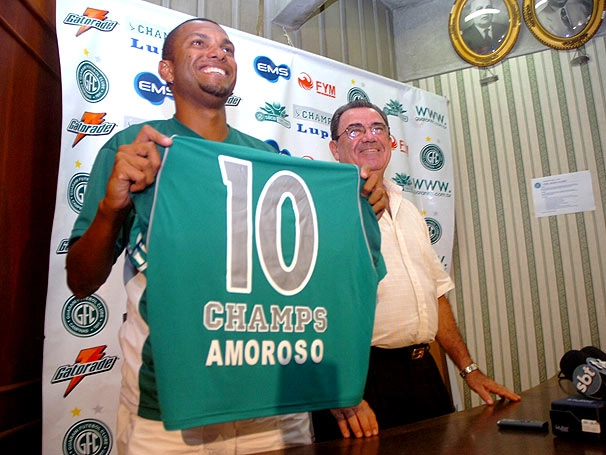 Nesta passagem, Amoroso não realizou partidas oficiais pelo Guarani. Foto: iG