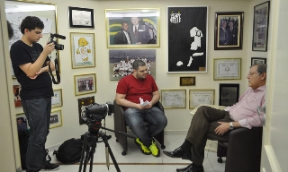 Alunos da Cásper Líbero estão produzindo um documentário sobre a vida de Milton Neves