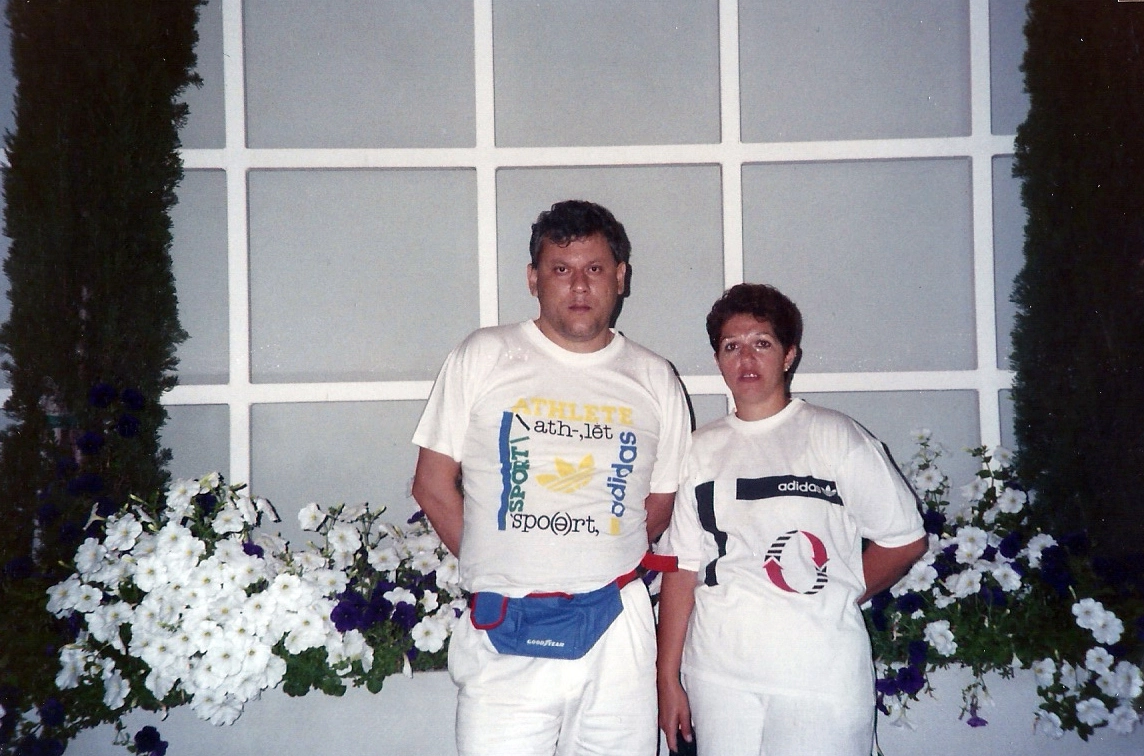 O casal Milton e Lenice em mais uma viagem da família Neves