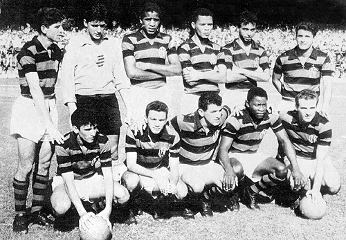  Em pé, da esquerda para a direita: Murilo, Marcial, Ditão, Ananias, Carlinhos e Paulo Henrique. Agachados: Carlos Alberto, Nelsinho (o Nelsinho Rosa), Aírton Beleza, Berico (ex-Guarani) e Osvaldo Ponte-Aérea.