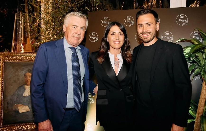Em 25 de março de 2024, com a filha Katia e o filho Davide. Foto: arquivo pessoal de Katia Ancelotti