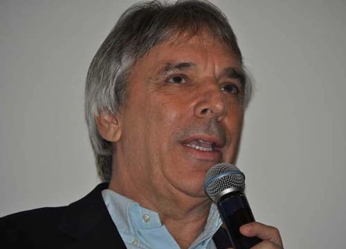 Oscar Ulisses  - Narrador esportivo