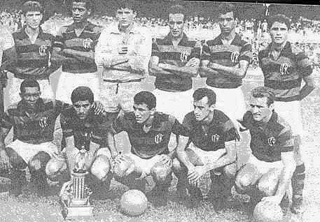 Em pé, da esquerda para a direita: Murilo, Marcial, Luiz Carlos, Jouber, Carlinhos e Paulo Henrique. Agachados: Espanhol, Nelson, Airton, Paulo Alves e Oswaldo. A foto foi enviada pelo querido Marcus Rouanet Machado de Mello.

