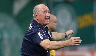 Entre 2000 e 2001, Felipão comandou o Cruzeiro em  75 jogos e conquistou dois títulos. Foto: Cesar Greco