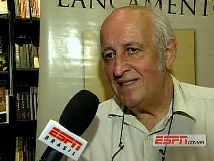 Sílvio Lancellotti sendo entrevistado por jornalista da ESPN. Foto: Reprodução ESPN