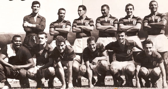 Flamengo campeão do Torneio Rio-São Paulo de 1961. Em pé, da esquerda para a direita: Ari, Nelinho, Bolero, Jadir, Joubert e Jordan. Agachados: Joel, Gerson, Henrique, Manuelzinho e Babá. A foto é da revista Placar