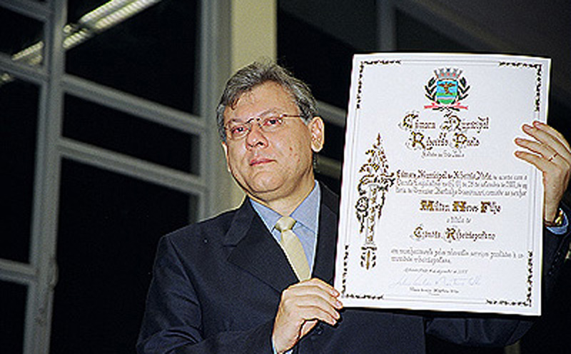 Milton recebe a placa de seu Título de Cidadão de Erechim-RS - Notícias -  Terceiro Tempo