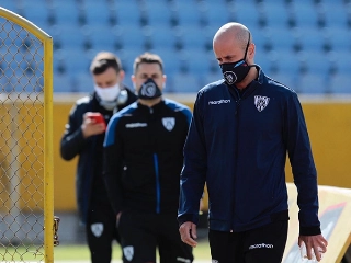 Treinador do Del Valle quis encerrar a Libertadores com seu clube antes de assumir o Verdão. Foto: Facebook/Reprodução