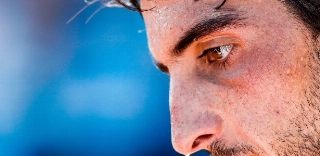 Bellucci sofre com problema que afeta a visão e acende alerta para Rio-16