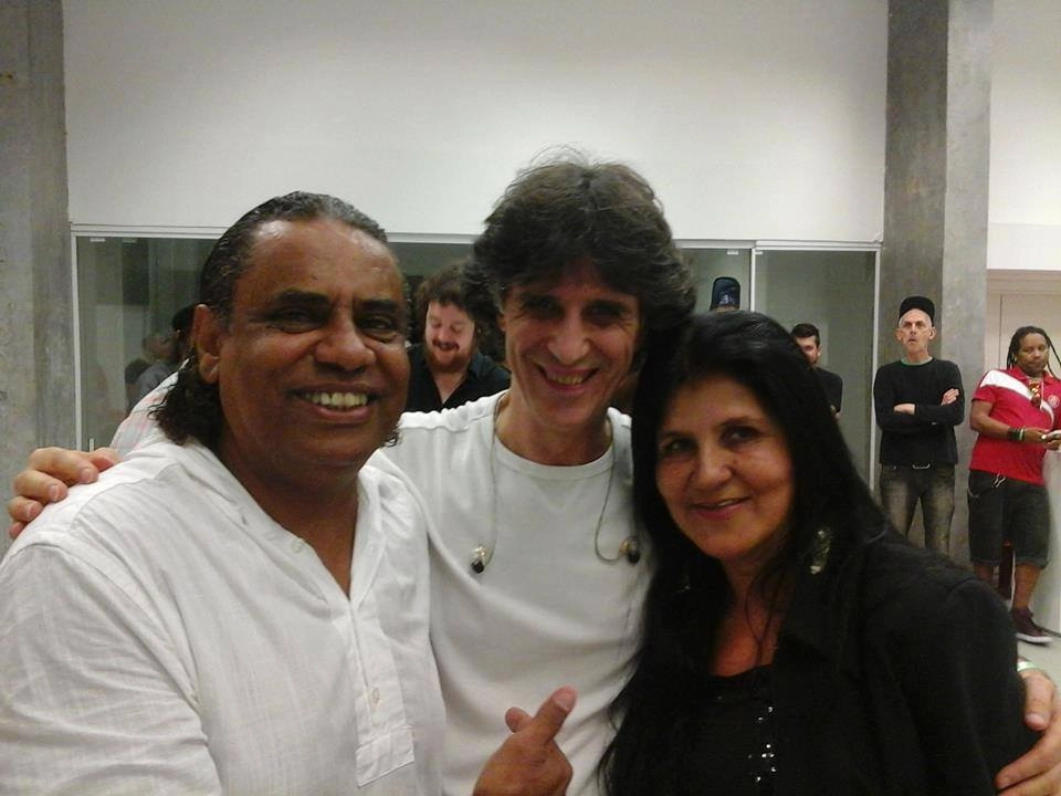 Jair ao lado do cantor Kledir, da dupla Kleiton & Kledir, que cantaram no show de reinauguração do Beira-Riou em 5 de abril de 2014 e Jane Ritta Prates (esposa de Jair). Foto: Victor Hugo/arquivo pessoal de Kledir Ramil
