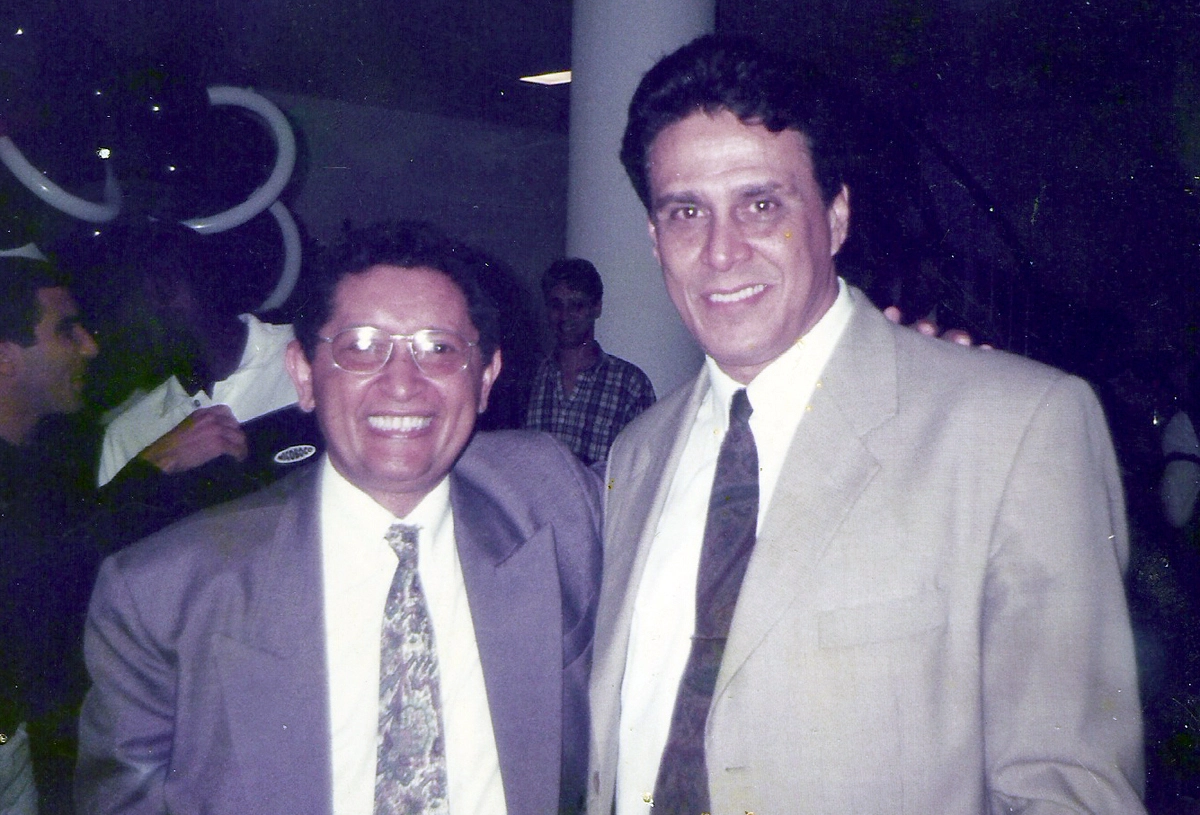 Anos 90: o compositor Germano Júnior e Roberto Dinamite