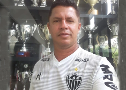 Marcelo Gomes  -  Ex-jogador e atual técnico de futebol
