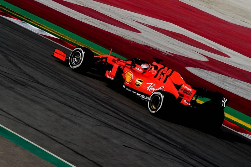 Com a Ferrari SF90 em Barcelona, em 1º de março de 2019, no último dia de treinos da pré-temporada da F1, com a melhor marca dos testes no circuito espanhol, em 1min16s221. Foto: Scuderia Ferrari
