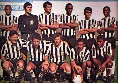 Com os seguintes atletas: em pé Teodoro, Wilson, Samuel, Araújo, Nélson e Santos; agachados Alan, Dicá, Manfrini, Roberto Pinto e Ézio
