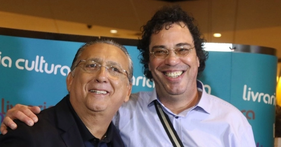 Galvão Bueno e Casagrande no dia 7 de abril de 2015, dia em que Galvão lançou sua biografia, `Fala, Galvão!´. Foto: UOL