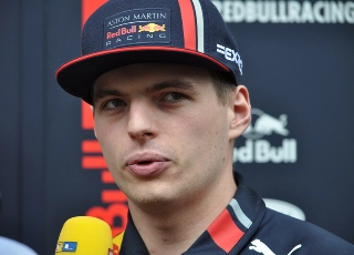Max Verstappen, talentoso, mas andando de lado. Foto: Marcos Júnior Micheletti/Portal TT