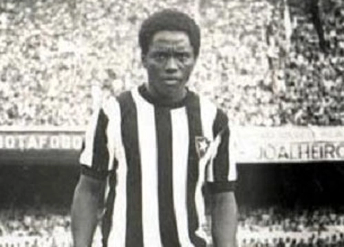 Miranda  - Ex-lateral-direito de Corinthians, Botafogo e Fluminense