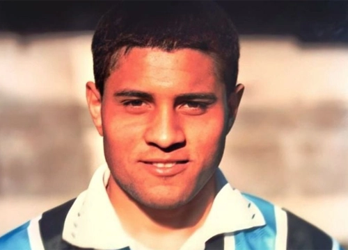 Z&eacute; Alcino  - Ex-atacante do Gr&ecirc;mio