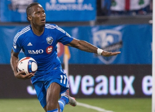 Didier Drogba   - Atacante marfinense