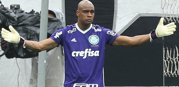 Jailson ainda aguarda uma conversa mais direta do Palmeiras para definir o futuro