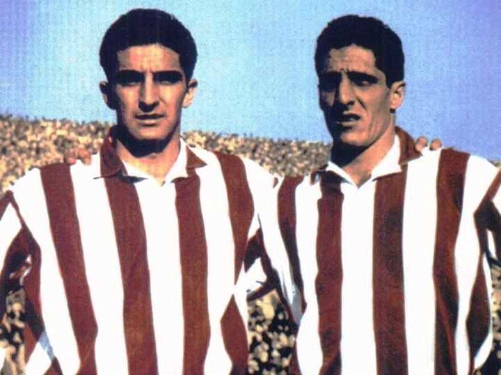 Em 1960, Ramiro e Álvaro Valente no Atlético de Madrid. Foto: ASSOPHIS (Associação dos Pesquisadores e Historiadores do Santos FC)