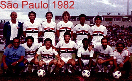 Em pé: Waldir Peres, Gassem, Almir, Oscar, Getúlio e Edel. Agachados: Paulo César, Everton, Renato, Jaiminho e Mário Sérgio.