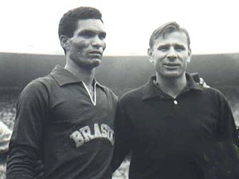 Manga e Yashin, o Aranha Negra. Eles se encontraram em 21 de novembro de 1965, no Maracanã, no empate, Brasil 2 x 2 U.R.S.S