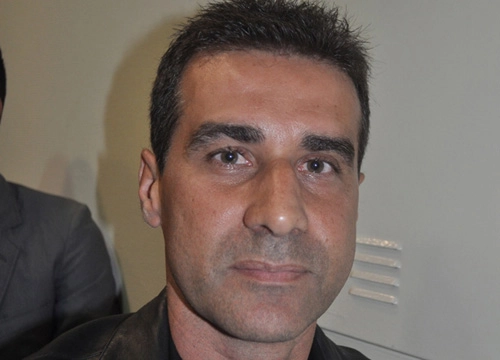 Ex-técnico do Vasco conquista título no campeonato Iraniano