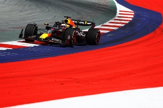 Holandês foi perfeito mais uma vez. Foto: Oracle Red Bull Racing