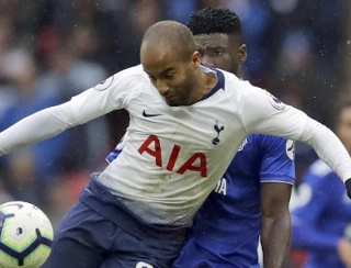 Everton é cortado por lesão e Tite chama Lucas Moura para amistosos