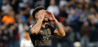 Após reclamação do Palmeiras, corintiano é denunciado por agressão em dérbi