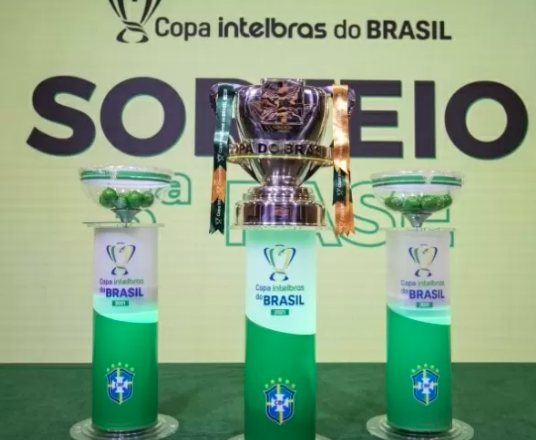 Itália não joga mata-mata de Copa do Mundo desde a final de 2006; relembre  as últimas campanhas