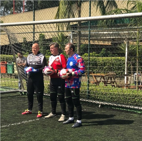Ronaldo Giovaneli, Zetti e Velloso gravam junto para o Dia do Goleiro, em 26 de abril de 2018. (Foto: Reprodução - Instagram @ronaldogiovaneli)