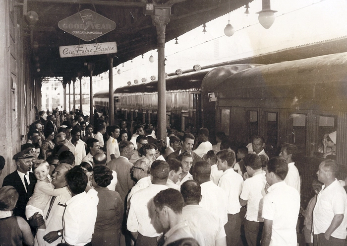  Na esta&ccedil;&atilde;o ferrovi&aacute;ria de Belo Horizonte, nos 