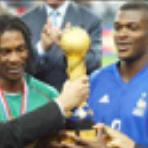 Copa das Confederações de 2003  - O futebol supera a tragédia