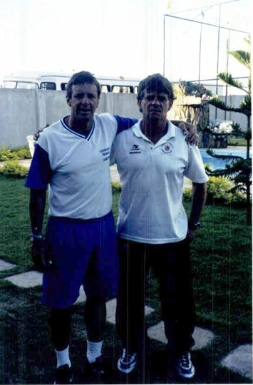 Airton e Valtinho, em jogo de confraternização em 2005. Foto: arquivo pessoal de Valtinho