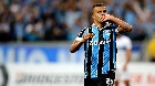 Grêmio faz jogo sóbrio, vence U. Católica e vai às oitavas da Libertadores 