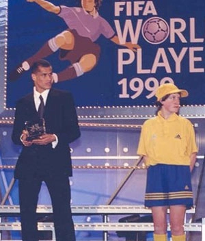 Baú do Futebol - Rivaldo (O melhor jogador do mundo em 1999 pela FIFA)