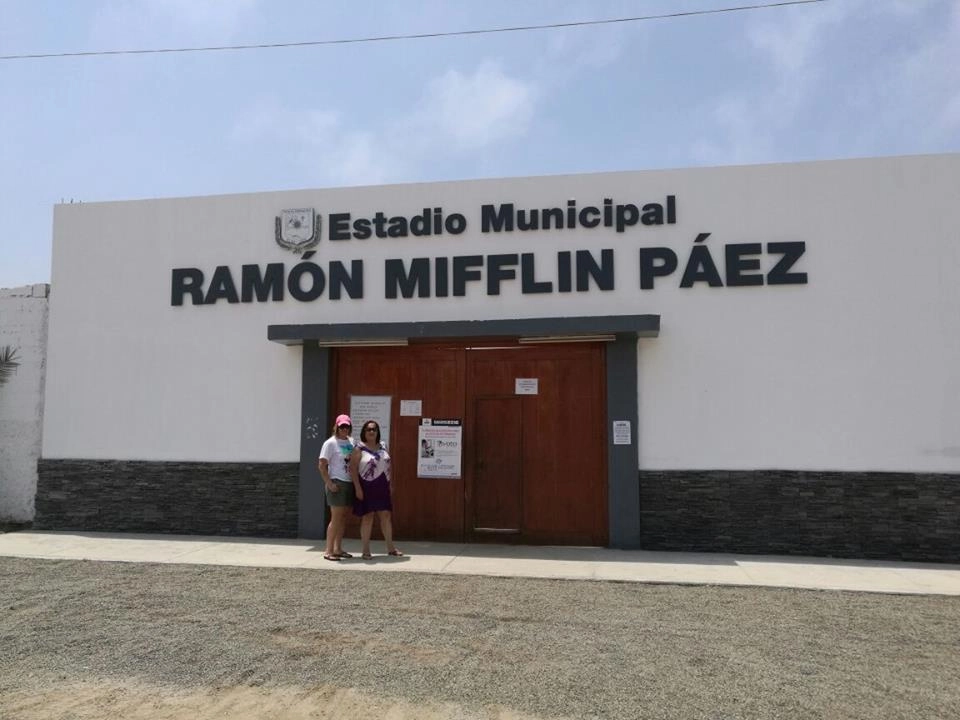 Estádio Ramón Mifflin Páez, em Punta Hermosa, um distrito de Lima, no Peru. Foto: arquivo pessoal de Mifflin