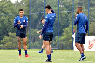 Jogadores do Tricolor no CT Evaristo de Macedo. Foto: Felipe Oliveira