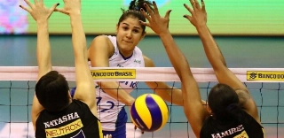 Natália, ponteira do Rio de Janeiro foi eleita a melhor da final