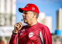 Claudinei Oliveira  - Ex-goleiro e t&eacute;cnico