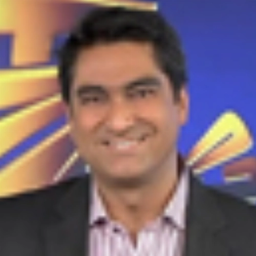 Zeca Camargo  - Apresentador do Fantástico