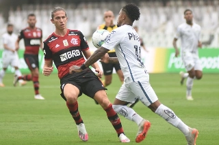 No primeiro turno, Mengão venceu o Peixe por 1 a 0 na Vila Belmiro. Foto: Ivan Storti/Santos
