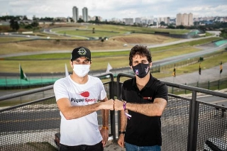 Pilotos estar&atilde;o juntos no mesmo time na pr&oacute;xima temporada. Foto: Jos&eacute; M&aacute;rio Dias/Divulga&ccedil;&atilde;o