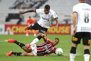 Probabilidade do São Paulo ser campeão caiu de 72% para 56%, aponta o Infobola. Foto: Rubens Chiri / saopaulofc.net