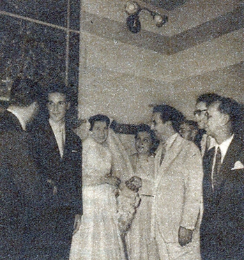 O querido Zagallo recebendo os cumprimentos dos dirigentes do Flamengo por ocasião de seu casamento